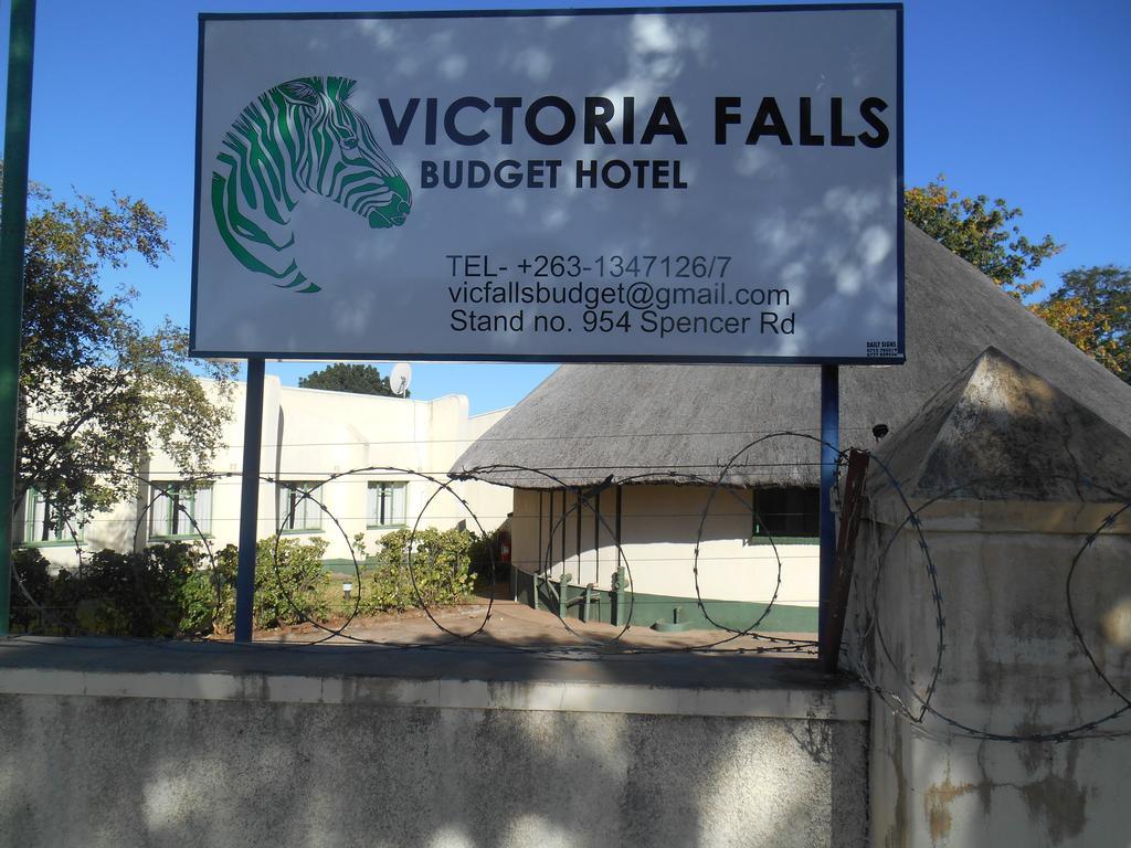 Victoria Falls Budget Hotel Esterno foto