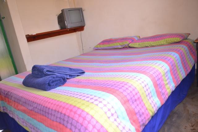 Victoria Falls Budget Hotel Esterno foto